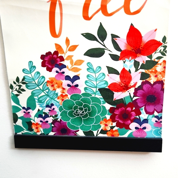 "Wild & Free" Succulent Cannvas Banner - Picture 7 of 9